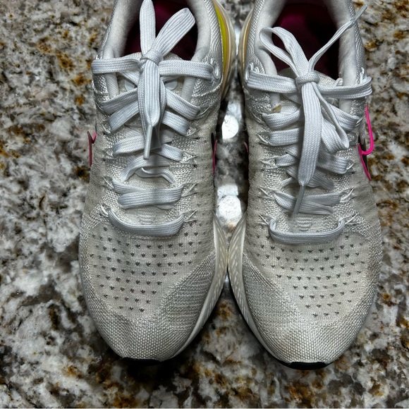 Nike React Infinity Run Flynit 2 White Mens Size 9.5 DJ5395-100 - Picture 4 of 11